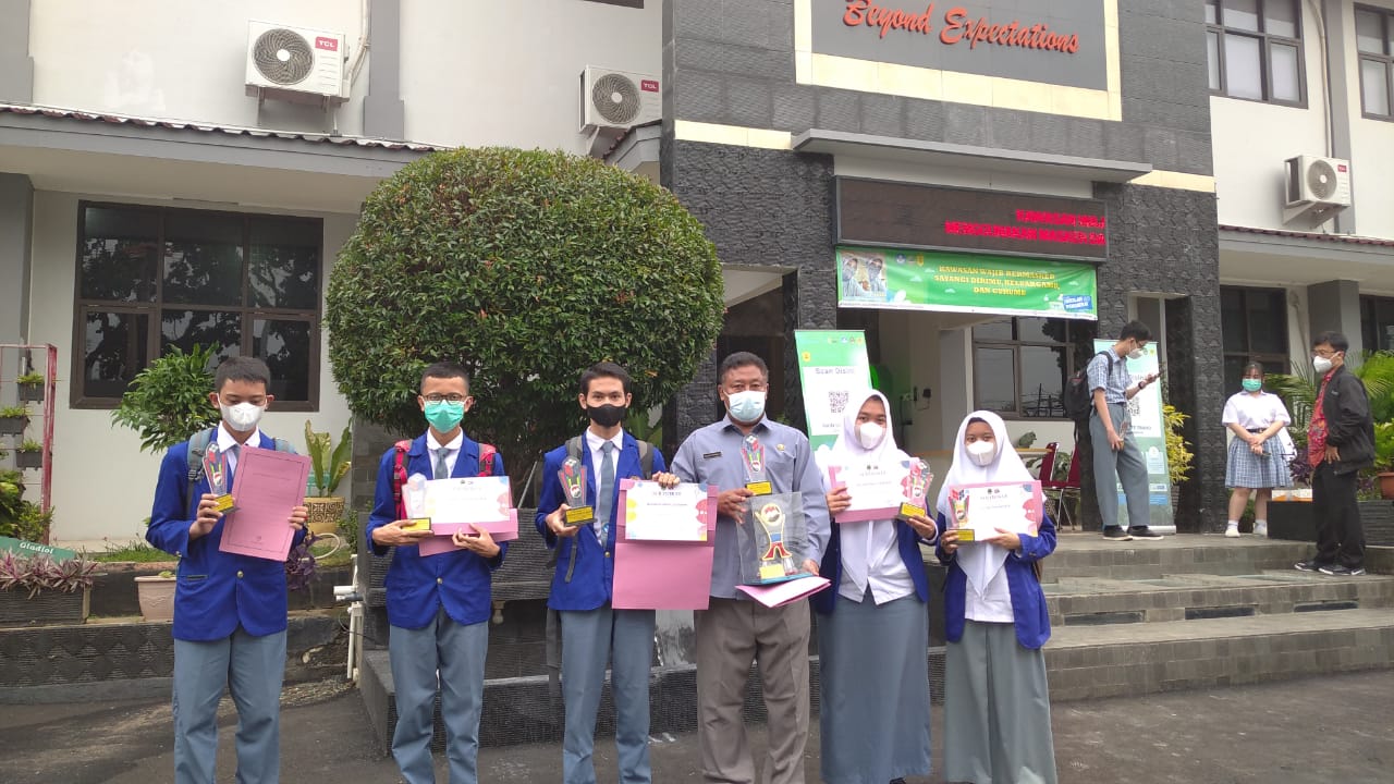 SMAN 1 Leuwiliang juara umum Kompetisi sains Kabupaten Bogor tahun 2021